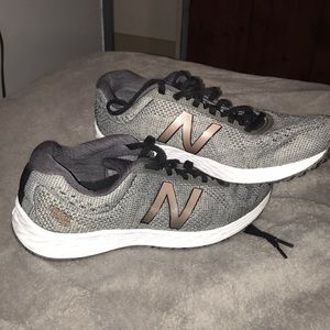 Women’s New Balance (9.5)